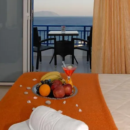 Hotel Kythera Irida 3*