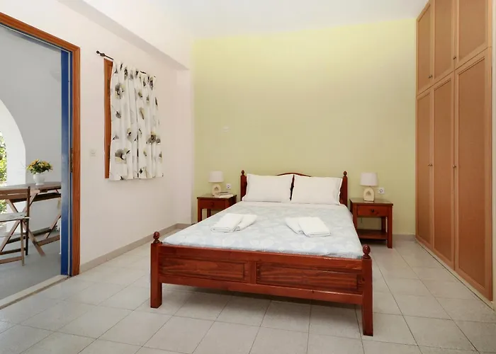 Kythera Irida 3* Agia Pelagia (Kythira)